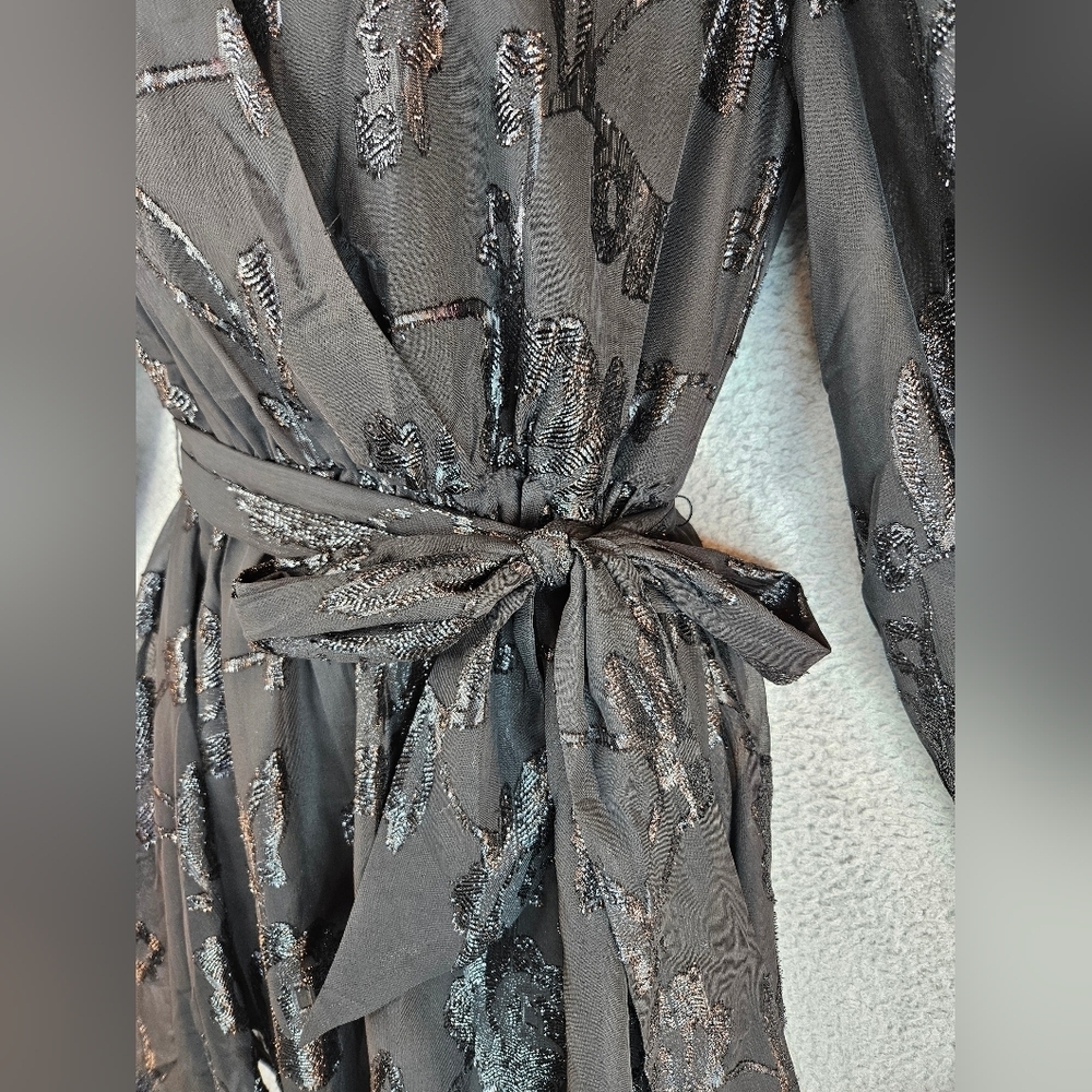 Blu Pepper Womens Black With Shimmer Roses Chiffon Mini Dress Sz M Cocktail* - Picture 4 of 15